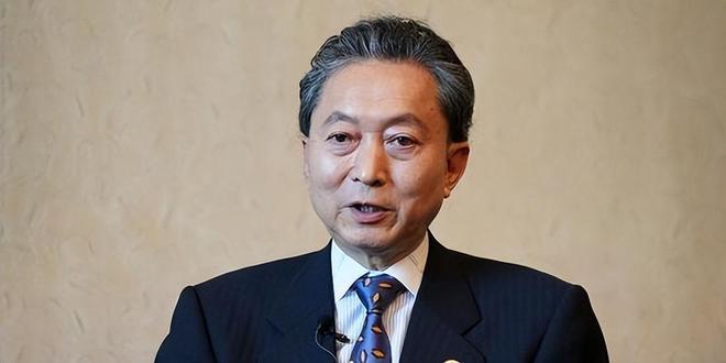 日本唯一下跪赎罪的首相20年只做一件事只为向中国道歉！(图1)