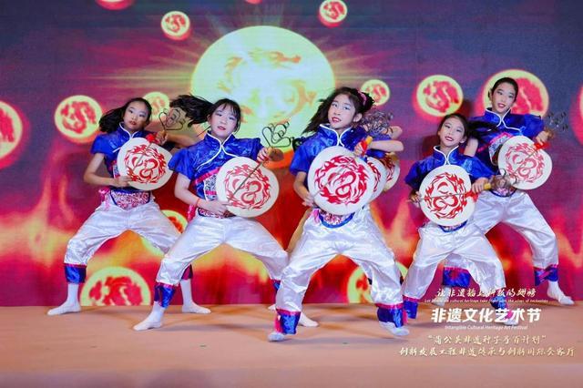 科技界与文化界专家共聚“国际会客厅”推动非遗从活态传承到创新转化(图13)