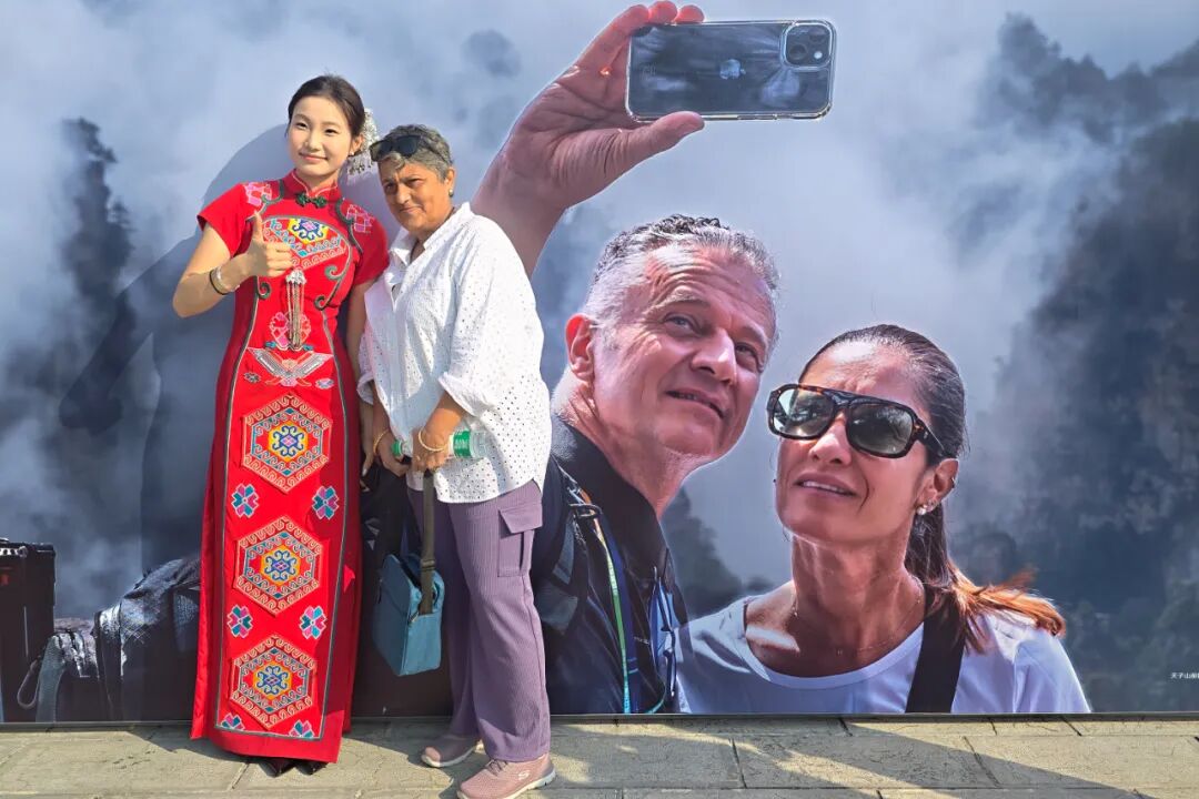 跨越山海对话文明——“中国·张家界”第三届世界遗产摄影大展于山水胜境中启幕(图4)