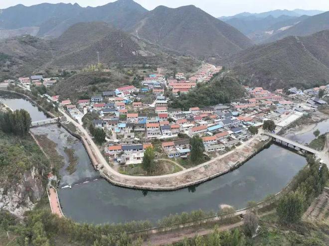 山村的秘密：“地下水里有金子”村民大肆盗采地下水大户年入上百万(图1)