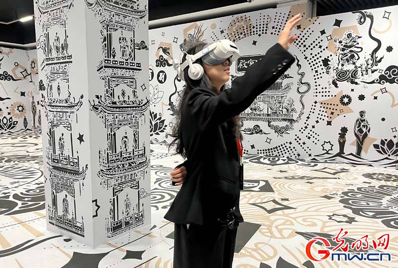 “既往未来——小西天文物撷珍与悬塑艺术特展”开展 数字技术让小西天“活”起来(图5)