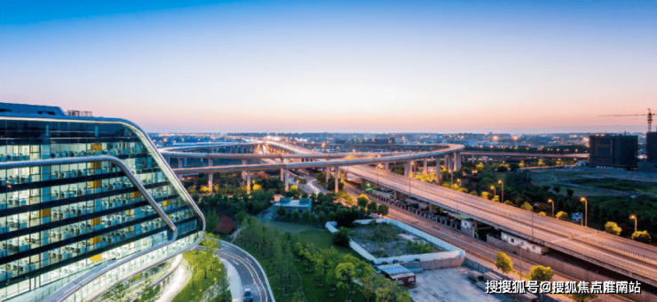 安联虹悦官方售楼处电话(安联虹悦)官方网站-营销中心欢迎您-楼盘详情最新价格-户型图-容积率@2026售楼处百度AI热搜(图2)