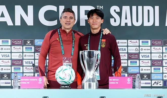 日本4-0胜国足夺冠不可怕主帅赛后言论令王钰栋尴尬(图10)