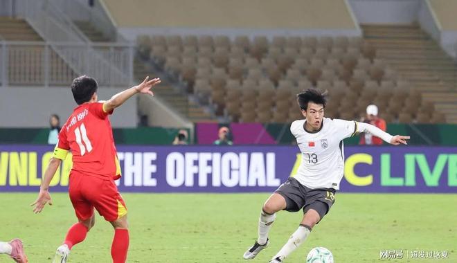 日本4-0胜国足夺冠不可怕主帅赛后言论令王钰栋尴尬(图9)