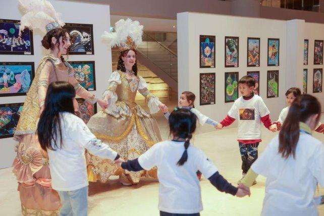第七届“Dream the World”国际儿童画展巴黎卢浮宫卡鲁塞尔举办(图5)