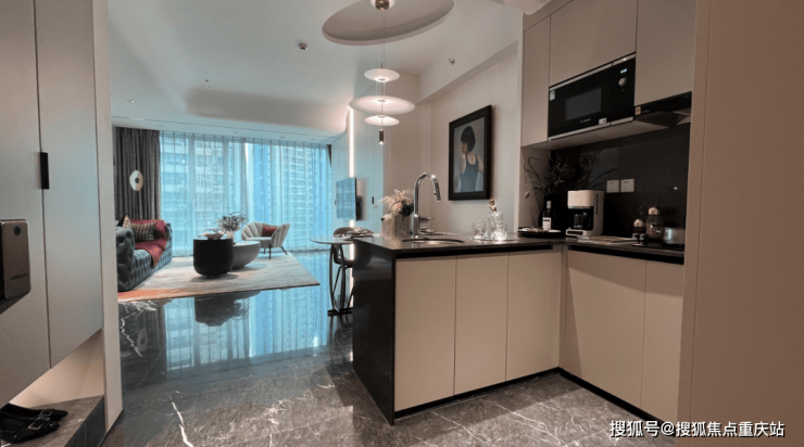 成都「世纪空间」售楼处电话_春节特惠倒计时_热门户型实时上新_最新房价行情解读(图10)