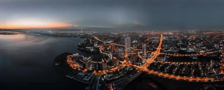 苏州新房-天熠东方售楼处首页-天熠东方销售中心-新政利好湖居资产-园区独墅湖月亮湾畔纯洋房豪宅-户型-价格-地址-配套-电话-交房时间-售楼处欢迎您(图2)