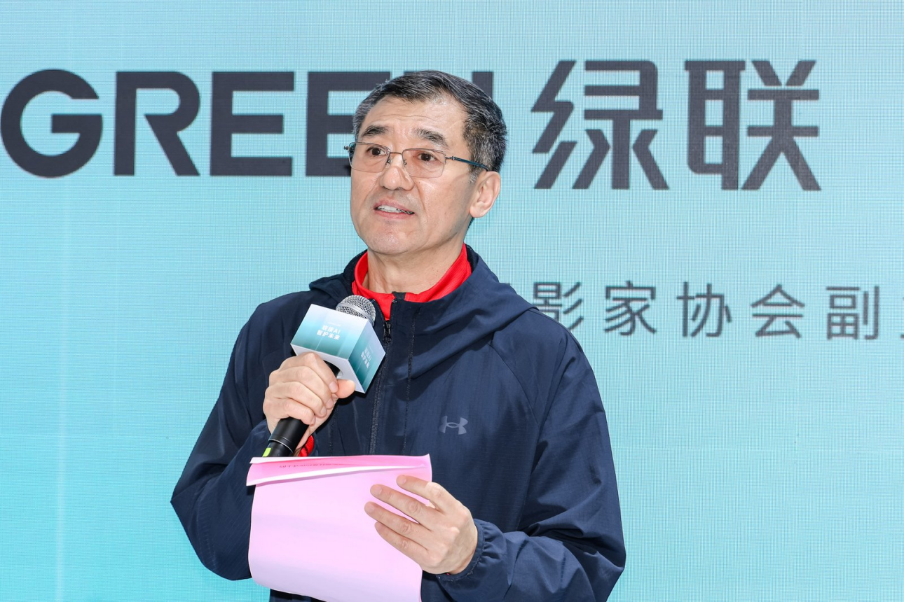 中国科技品牌绿联以「联接AI智护未来」亮相AWE2026(图10)